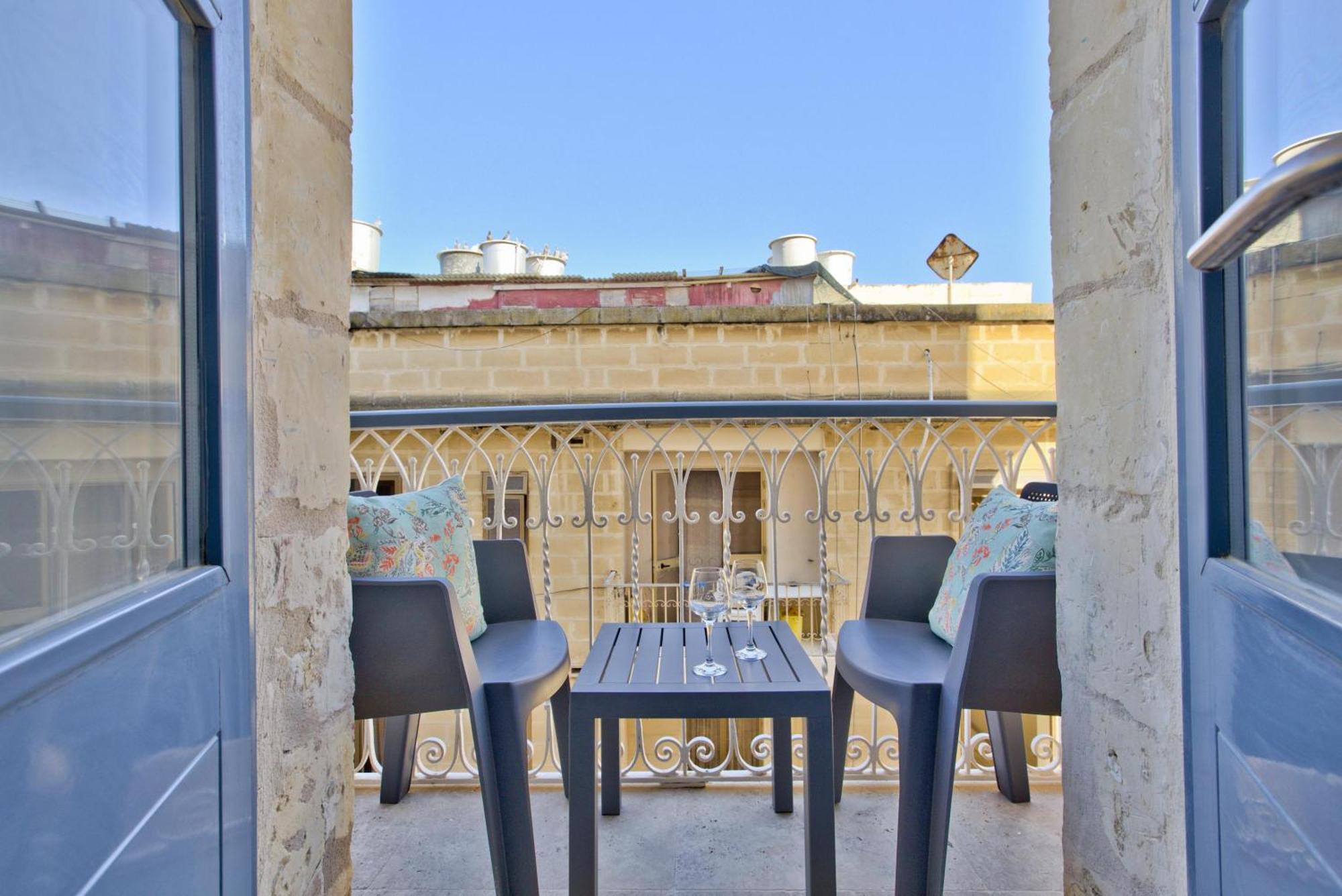 Ursula Apartments Self Catering Studios And 1-Br In Central Valletta By Tritoni Hotels Kültér fotó