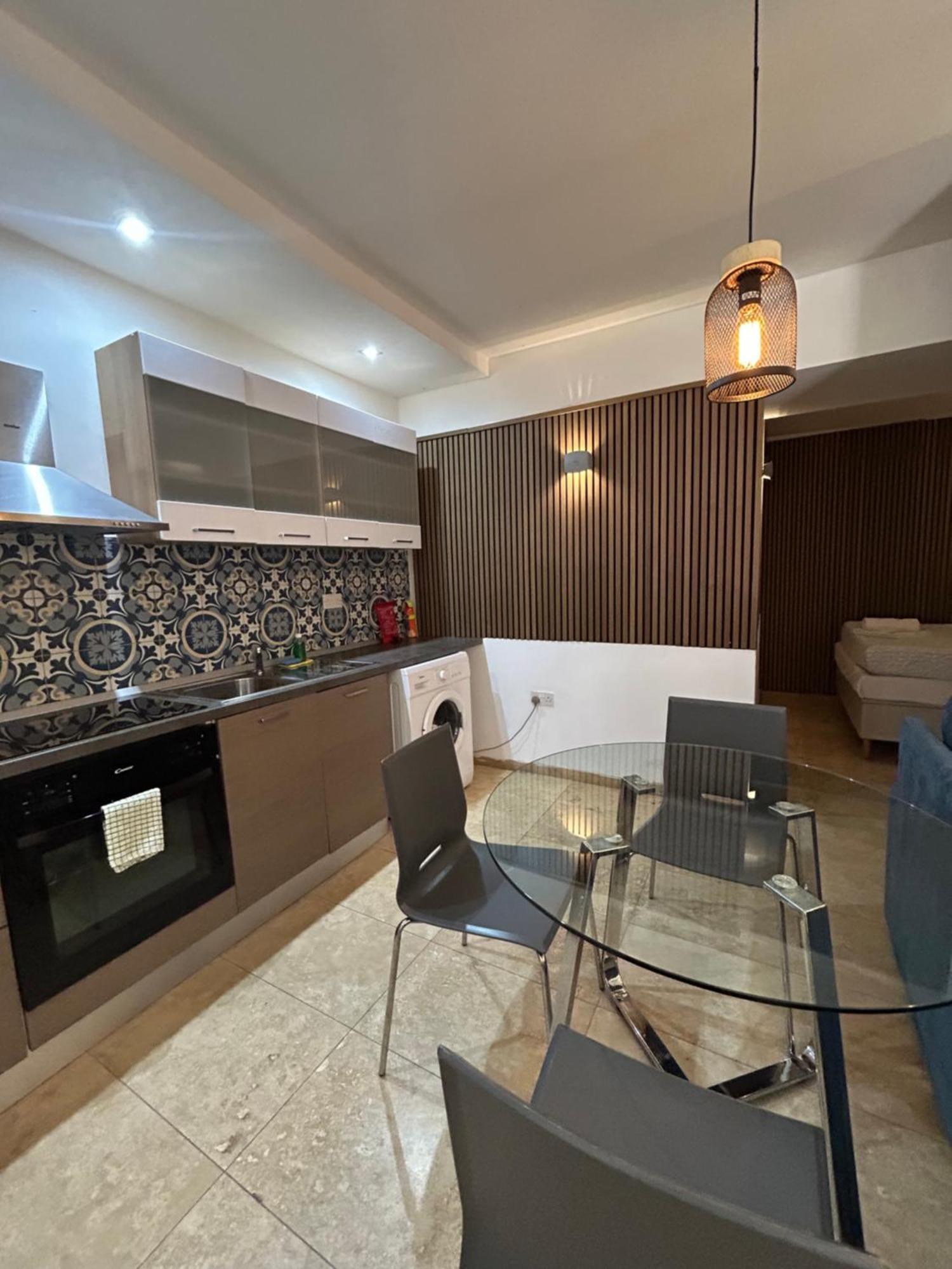 Ursula Apartments Self Catering Studios And 1-Br In Central Valletta By Tritoni Hotels Kültér fotó